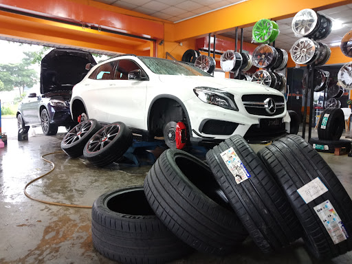 Ban Soon Tyre And Service Centre