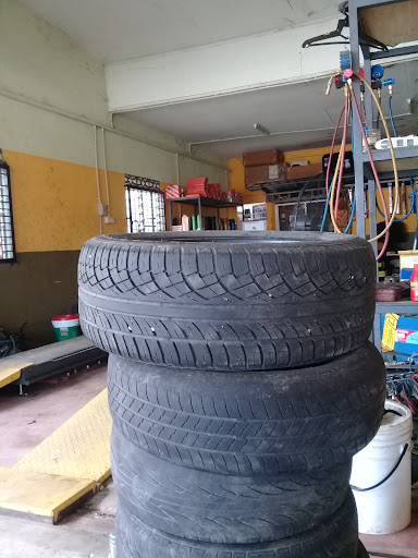 Kedai Tayar كداي تاير