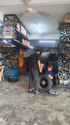 Continental Gryphon Tyre & Battery Sdn. Bhd.