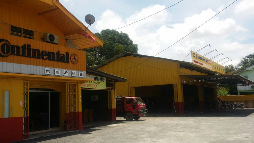 Kedai Tayar Syarikat Y.A Salam