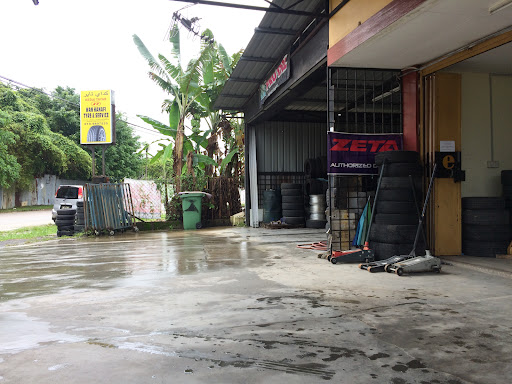 Wan Hanafi Tyre & Service