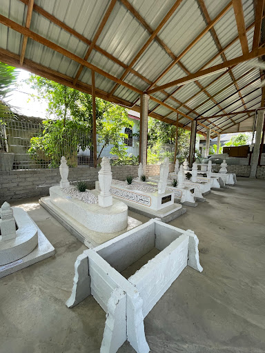 Kedai Batu Nisan Belindan Tumpat