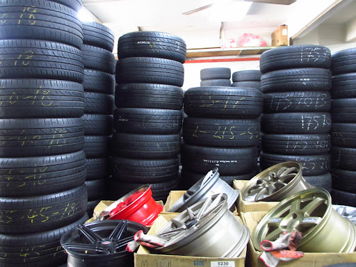 M Tech Tyre Services (00167887-V)