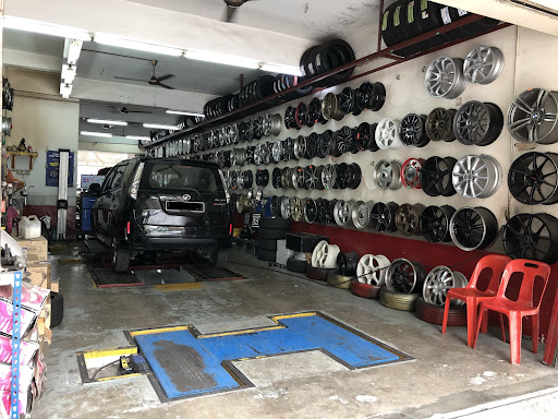 Perkhidmatan Tayar WSK Auto Service Sdn Bhd