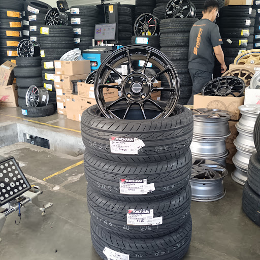 GR TYRES SERVICE