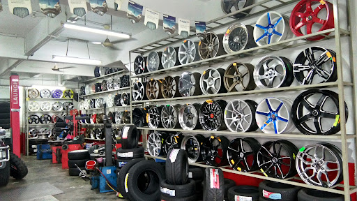 Loong Soon Tyres & Batteries