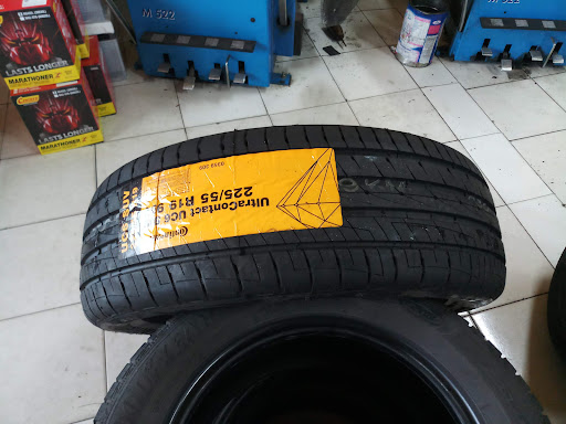 Wee Fatt Tyre & Batteries