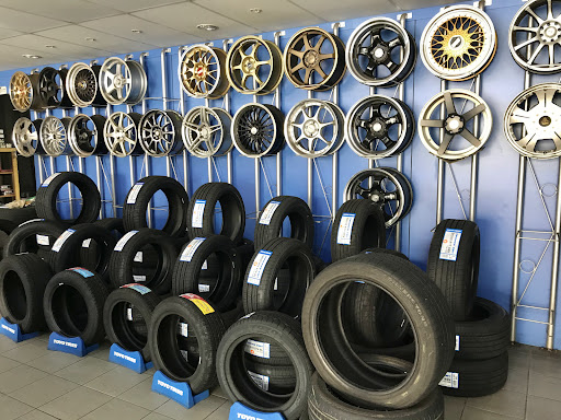 Pusat Servis Tayar Kingsoon N Battery Sdn Bhd.