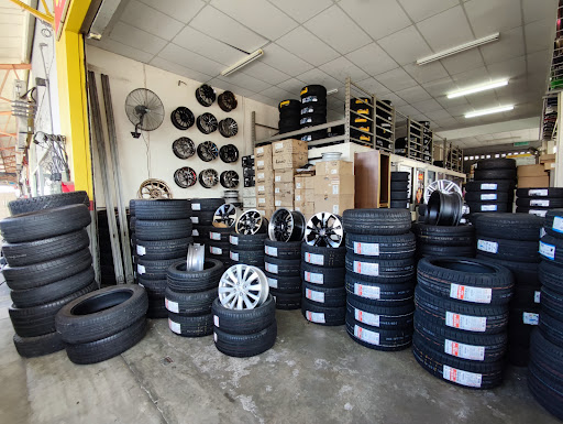 Tayaria - Hock Hee Tyre And Foreman Shop (Relau)