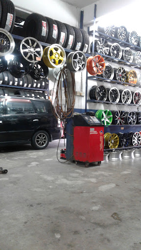 Yishun tyre Car Care Service Centre