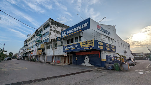 Michelin @ Jalan Bagan Luar