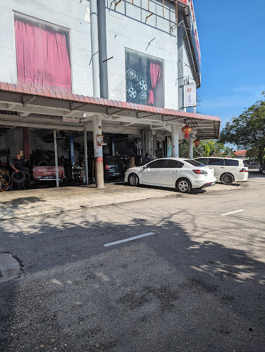 Yam Hin Tyre Retreaders