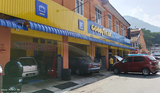 PRO TYRE AND BATTERY CAR CARE