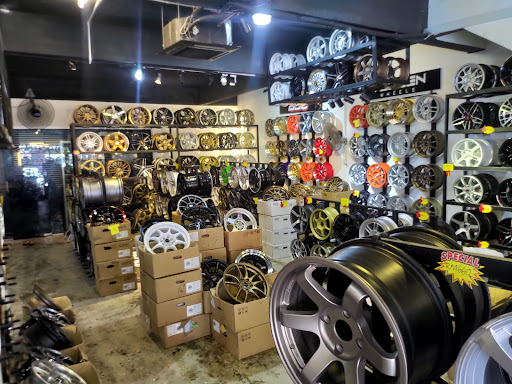 D Naim Tyre And Sport Rim