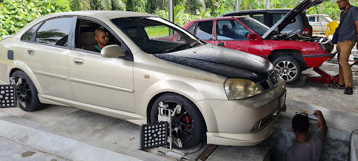 Dew Motorsport (Servis Absorber & Tayar)