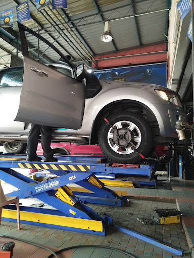 Metro Tire