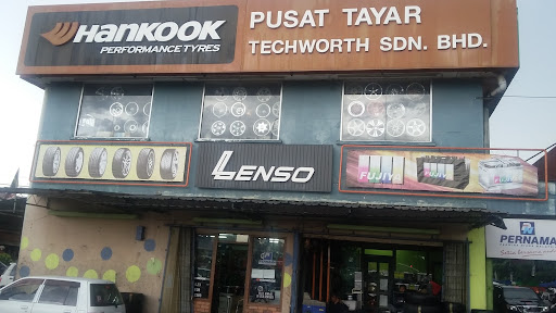 Pusat Tayar Techworth