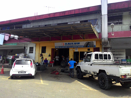 Wheel of fortune tyre service