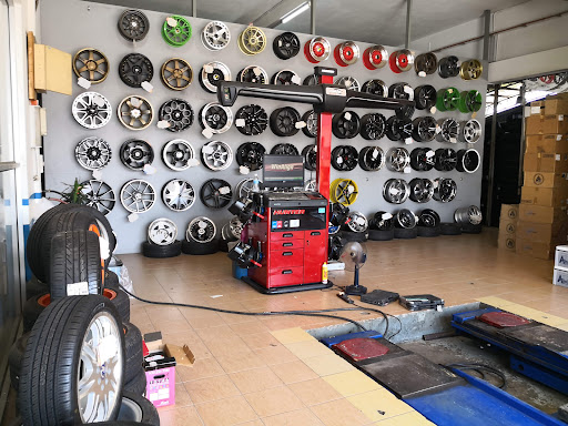 SING SING TYRE (JALAN APAS)