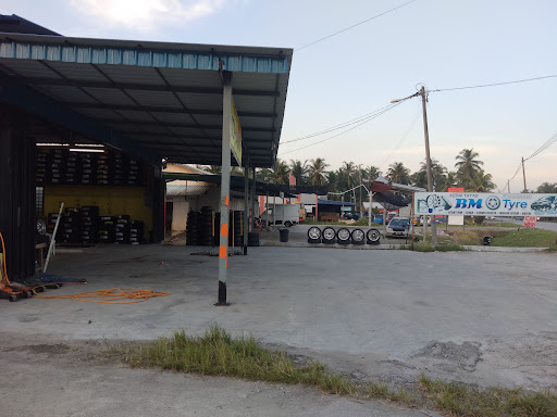 Perkhidmatan Tayar Bm Tyre & Battery Services