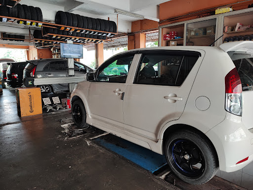 Continental VS VISION AUTO SERVICE SDN BHD