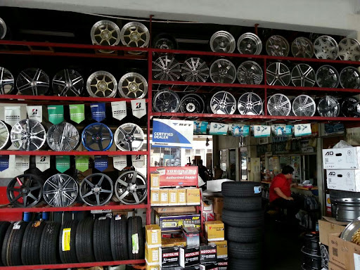 PUSAT SERVICE KERETA SUBANG 2 CAR CARE SDN.BHD.