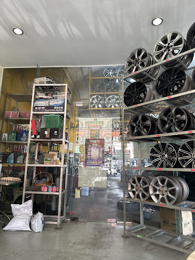 SI Tyres Battery & Auto Service