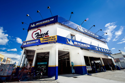 Posh Moments Sdn Bhd