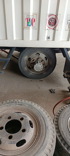 Lian Heng Tyre & Battery Sdn Bhd