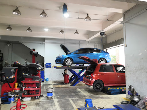 EXPERT TYRES CENTRE SDN BHD