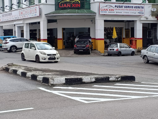 Lian Xin Car & Tyre Service (M) SDN BHD