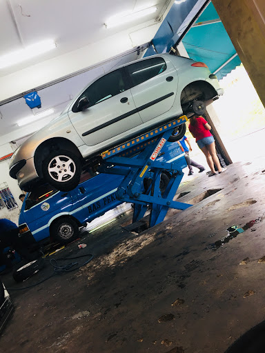 Pusat Tayar Dan Bateri Cemerlang (M) Sdn Bhd