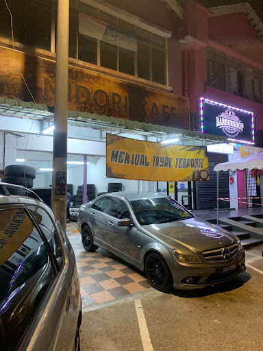 Noah La Race Tyre Services