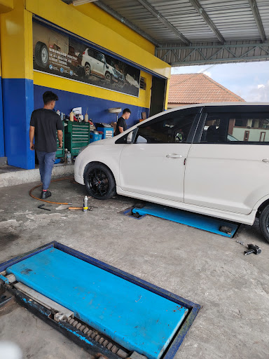 FastFit (Kluang Taman Orkid) - Tyres, Rim & Car Service