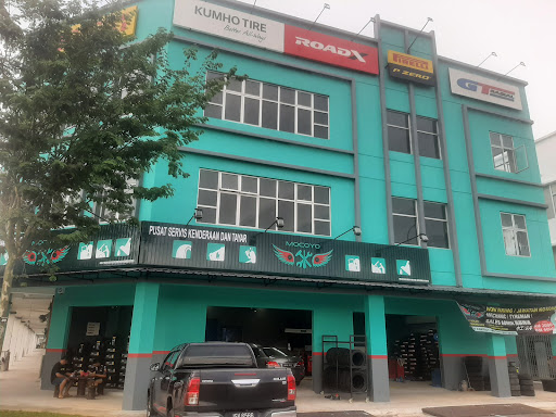 Mocoyo Plus( Supercars Specialist )