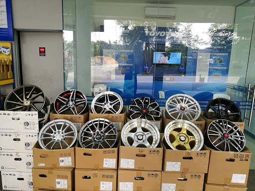 LH PRO CAR SERVICES CENTRE SDN BHD